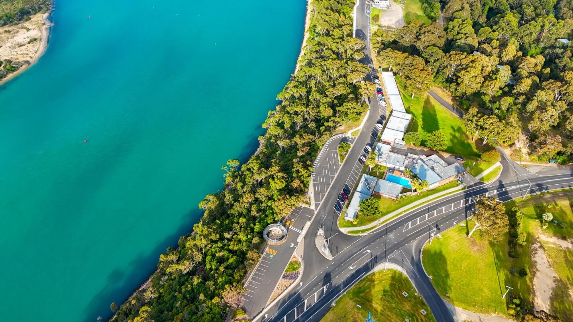 Ocean Views Motel Lakes Entrance Exterior photo